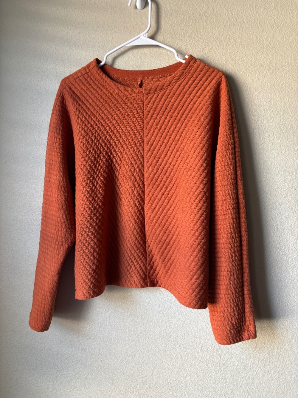 a new day Quilted Pullover Sweatshirt Size Large